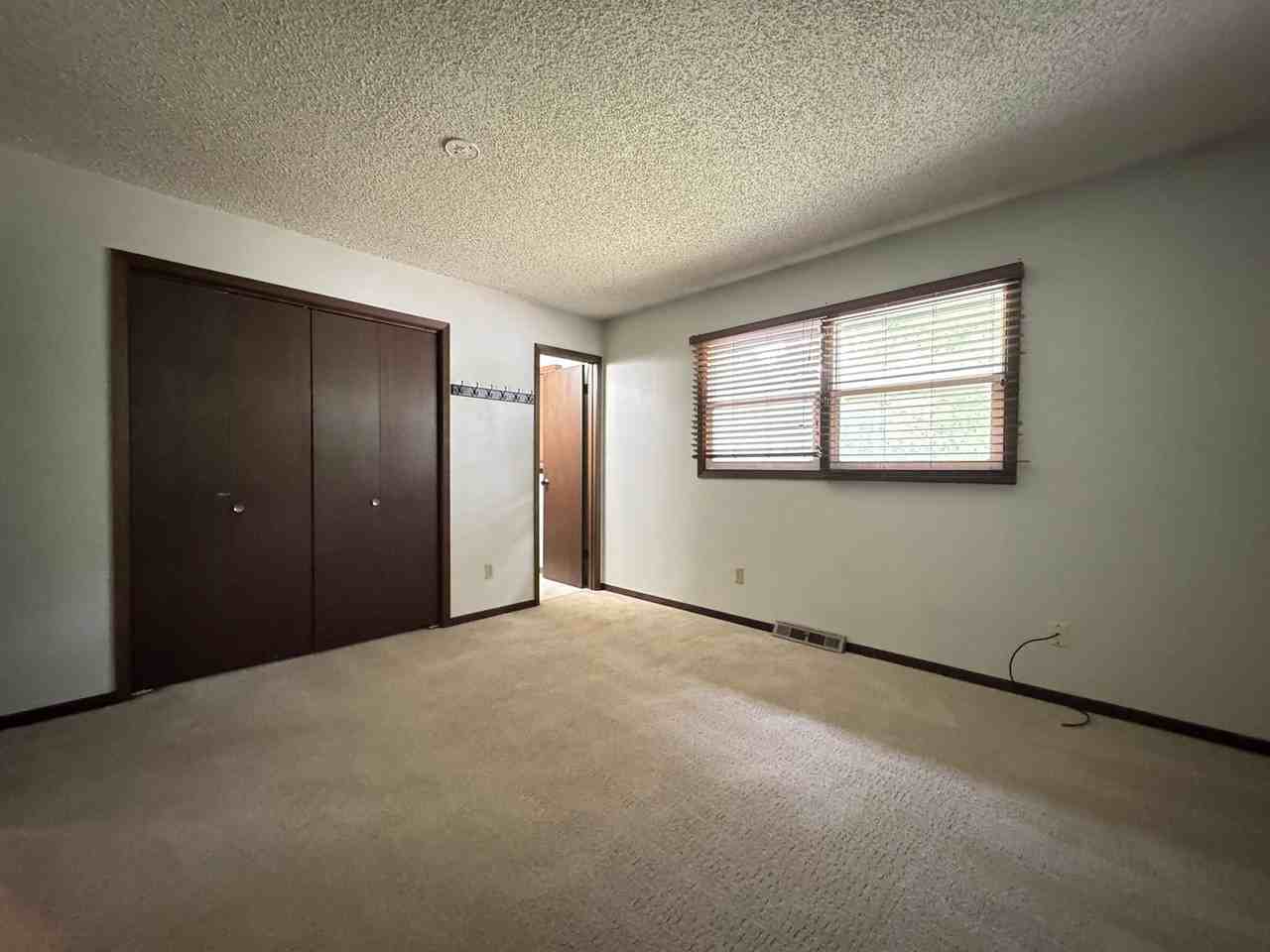 21 Highland Dr - Photo 7 of 20