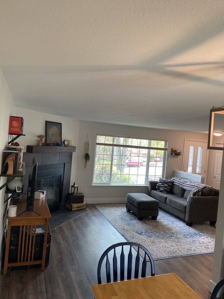 29455 Sw Serenity Way #B - Photo 3 of 16