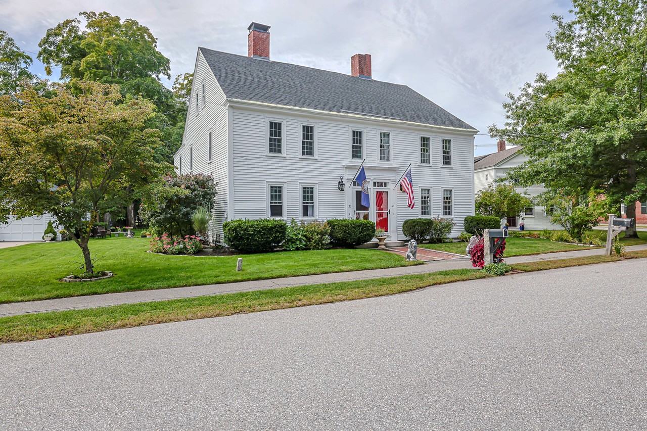 21 Middle St #NA - Photo 2 of 33