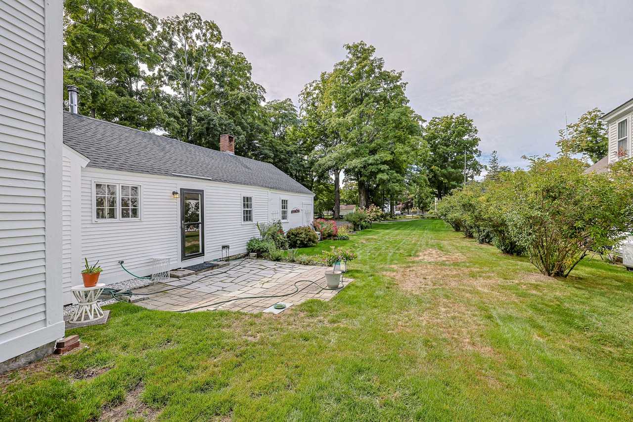 21 Middle St #NA - Photo 3 of 33