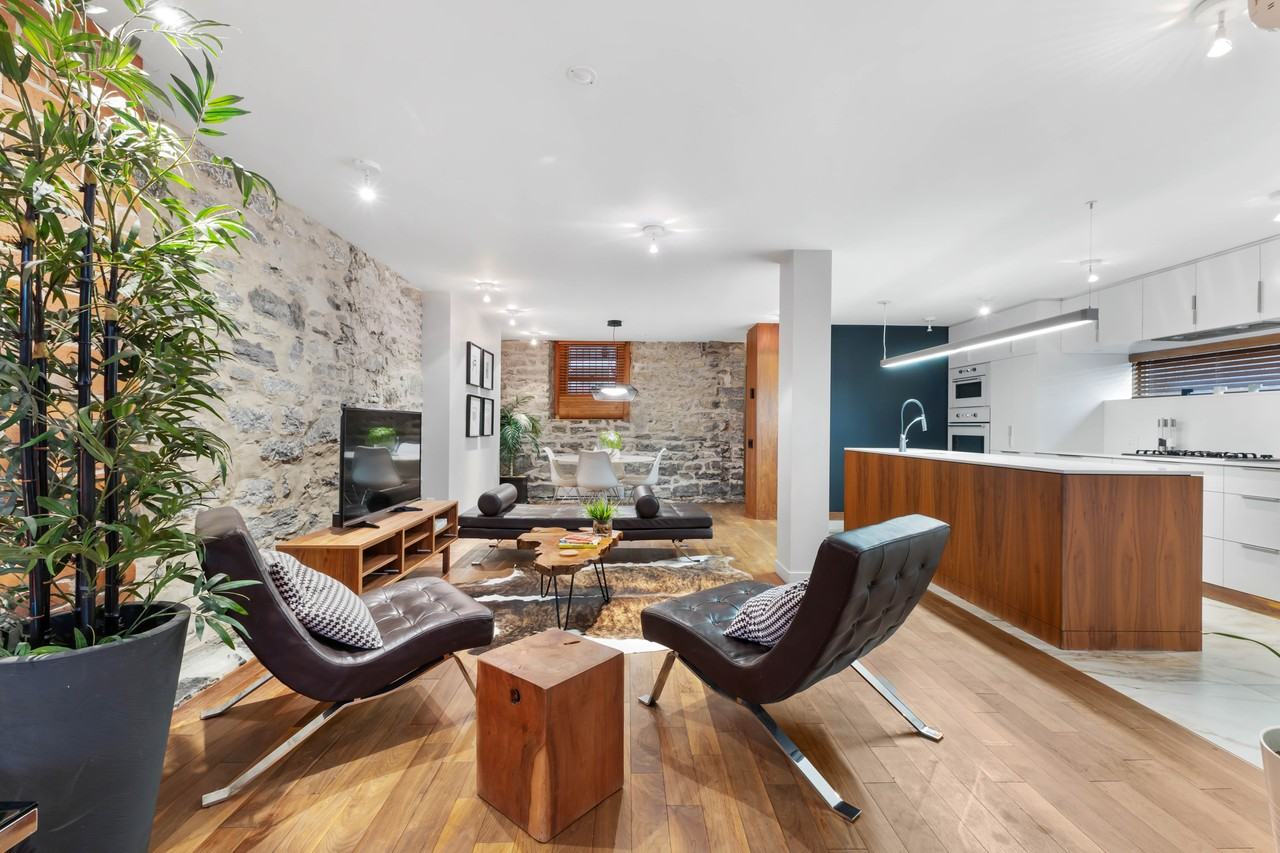 1165 Avenue Seymour #1 - Photo 4 of 18