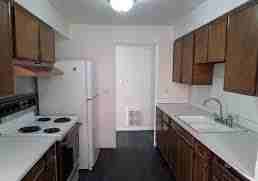 904 Sw 118th St #NA - Photo 4 of 9