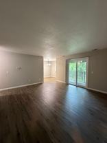 Cambridge Oak Apartments 816 Oak St - Photo 1 of 1