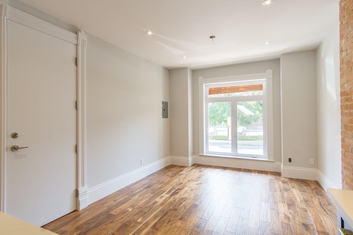 936 Dundas Street East #MAIN - Photo 5 of 13