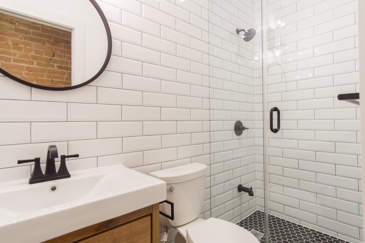 936 Dundas Street East #MAIN - Photo 7 of 13