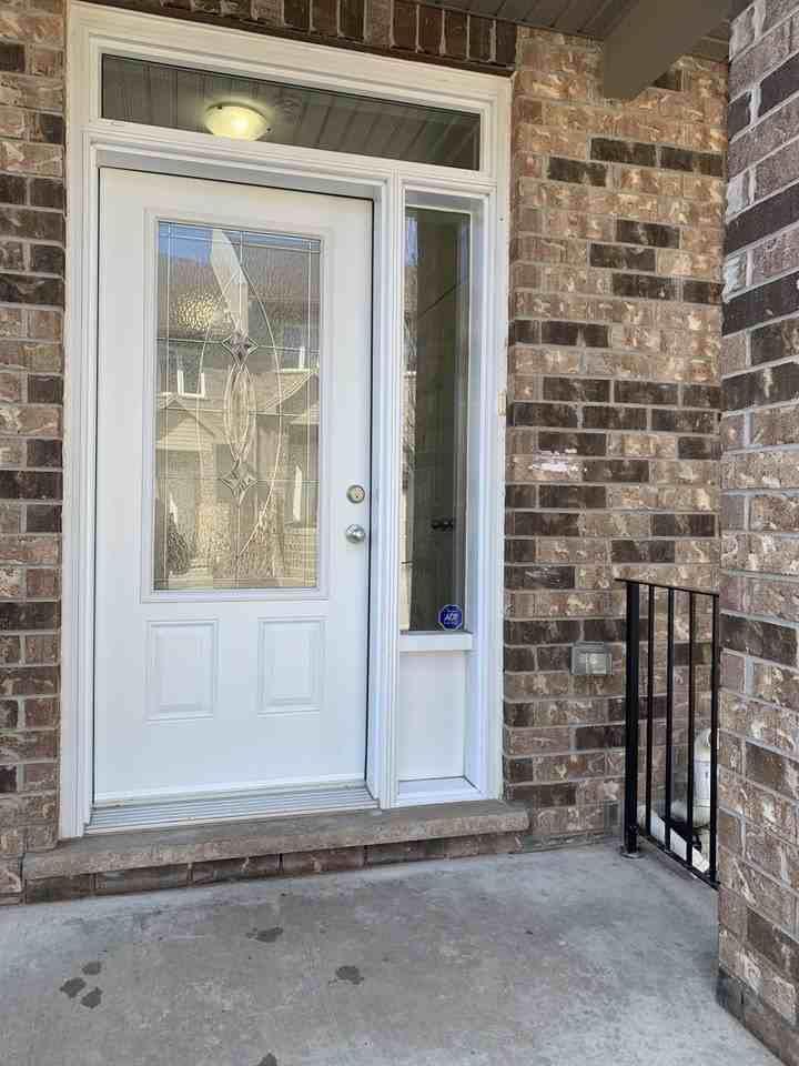93 Gage Ave - Photo 6 of 17