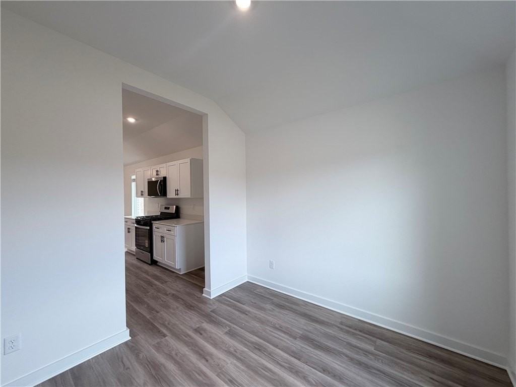 4227 Orchid Avenue - Photo 5 of 18