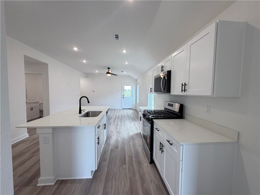 4227 Orchid Avenue - Photo 7 of 18