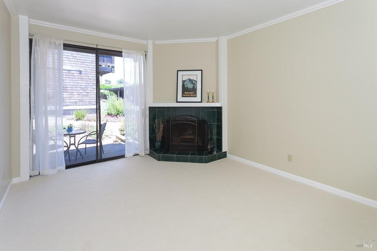521 Seaver Dr - Photo 7 of 12