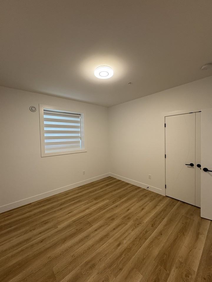 5368 Crimson Ridge #B - Photo 6 of 15