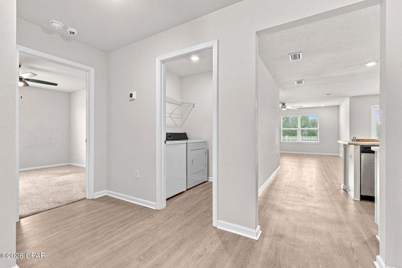 4953 Conner Ln - Photo 6 of 39