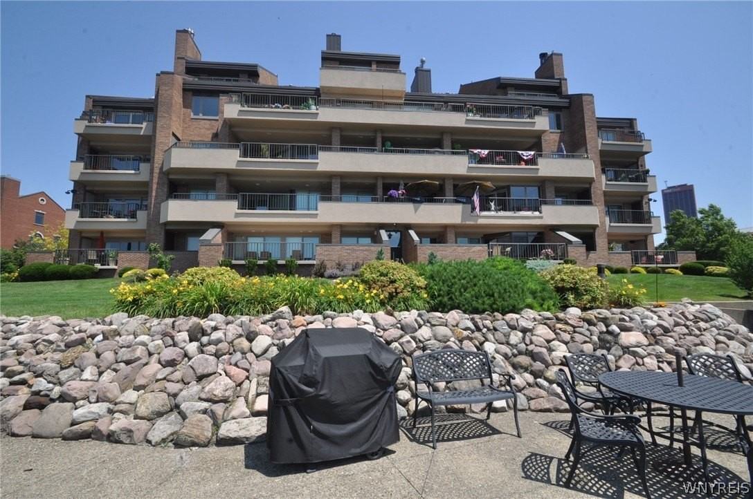 40 Waterfront Cir #406A - Photo 6 of 25