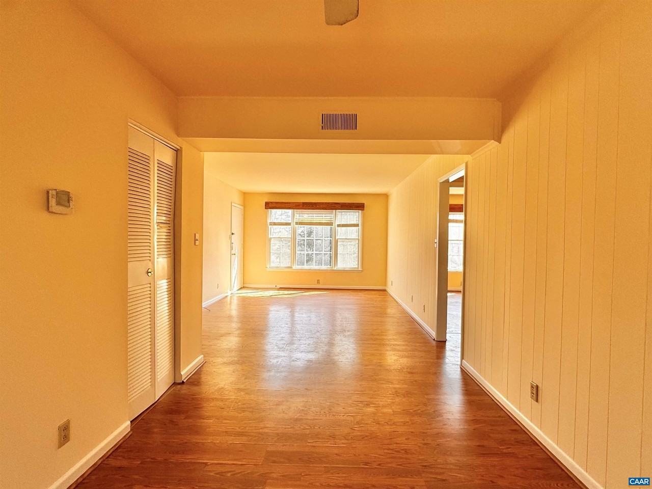 2527 Hydraulic Rd #8 - Photo 7 of 22