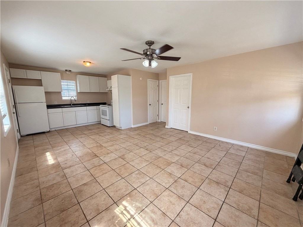 322 N 7th St - Photo 5 of 18