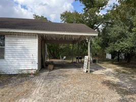 featured image of 14832 Private Road 1830