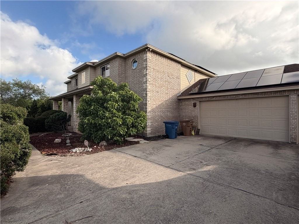1638 Cantera Trl - Photo 3 of 37