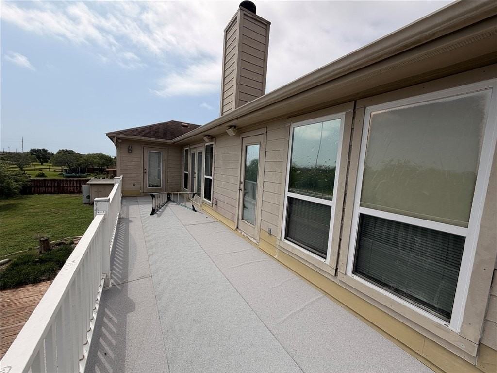 1638 Cantera Trl - Photo 4 of 37