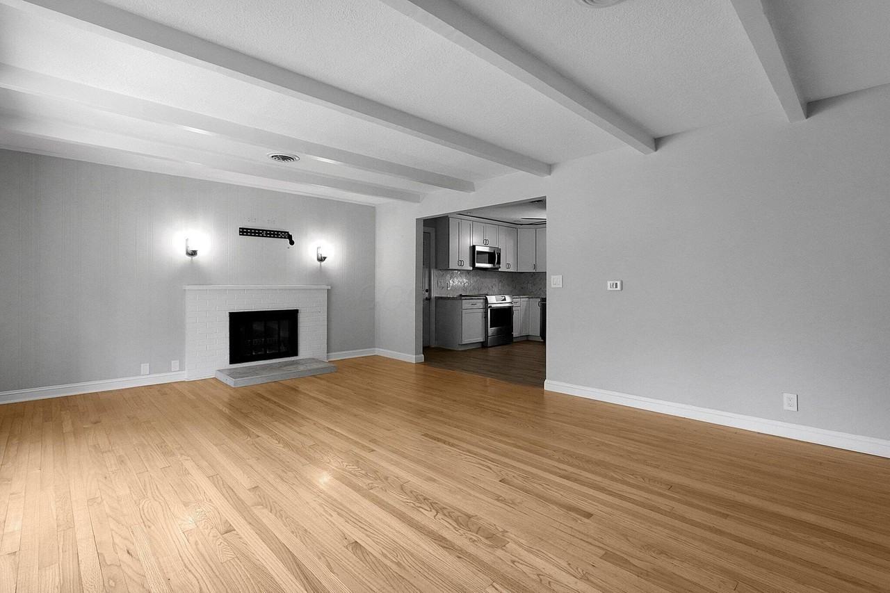 227 Olentangy View Dr - Photo 4 of 33