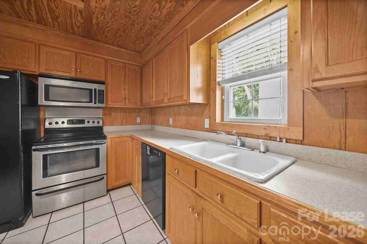 2301B Honeycutt Simpson Rd - Photo 7 of 18