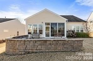 20142 Dovekie Ln - Photo 5 of 32