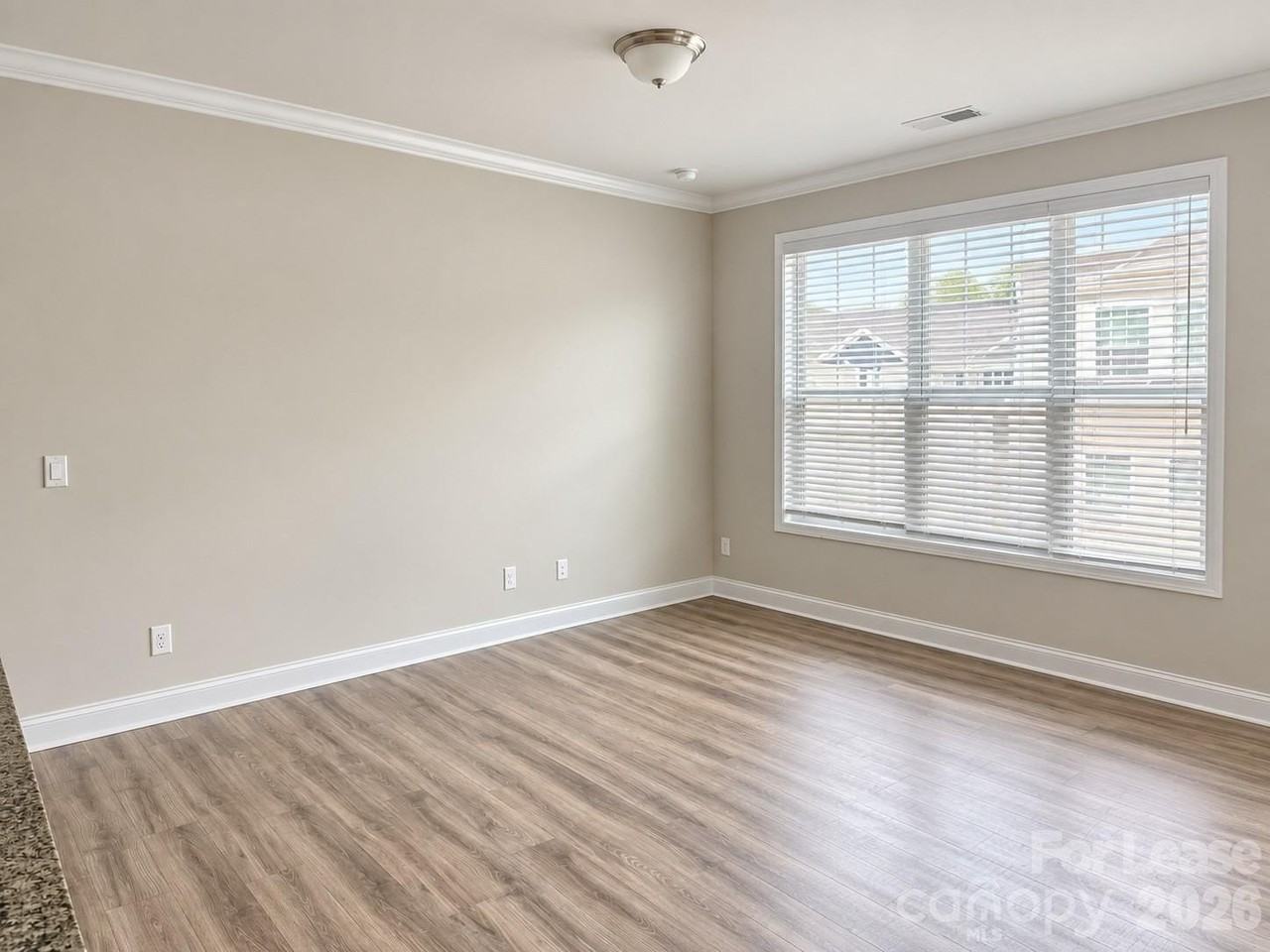 7124 Harris Bay Rd - Photo 6 of 19