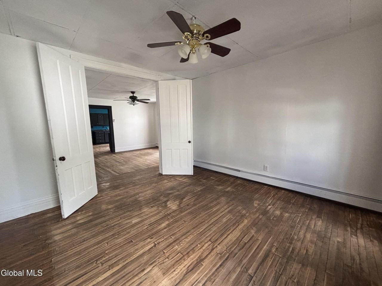 9 4th Ave #2 - Photo 5 of 25