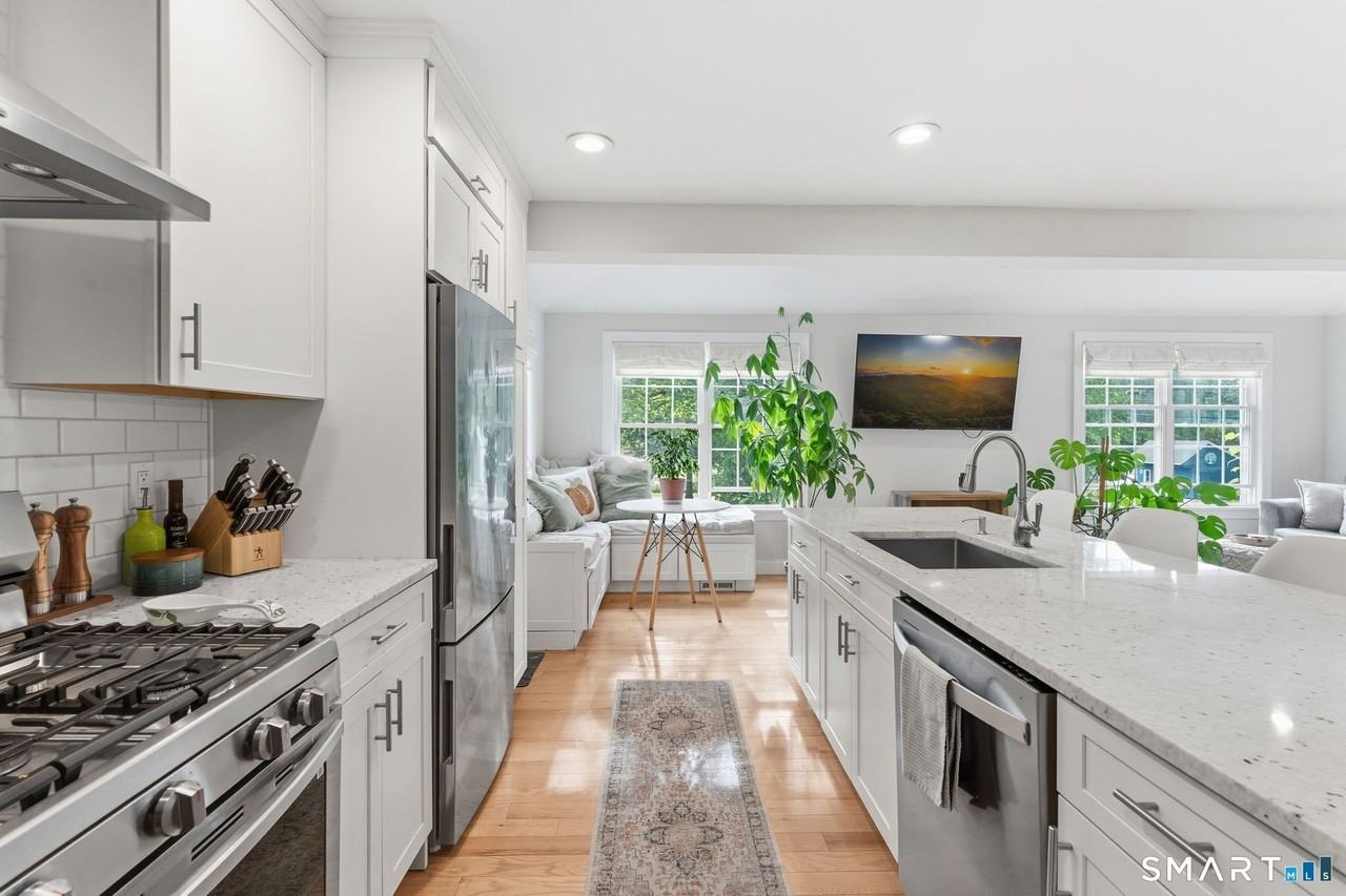 41 Canal St - Photo 6 of 27
