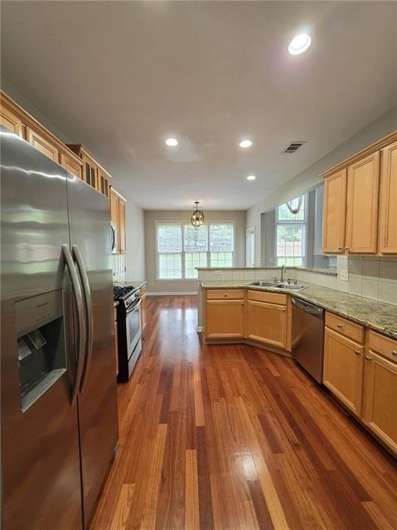 1712 Hillside Bend Xing - Photo 7 of 17