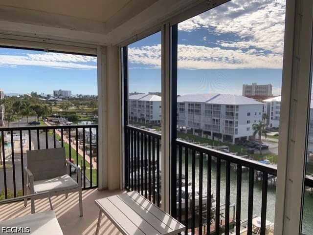 4471 Bay Beach Ln #351 - Photo 2 of 42