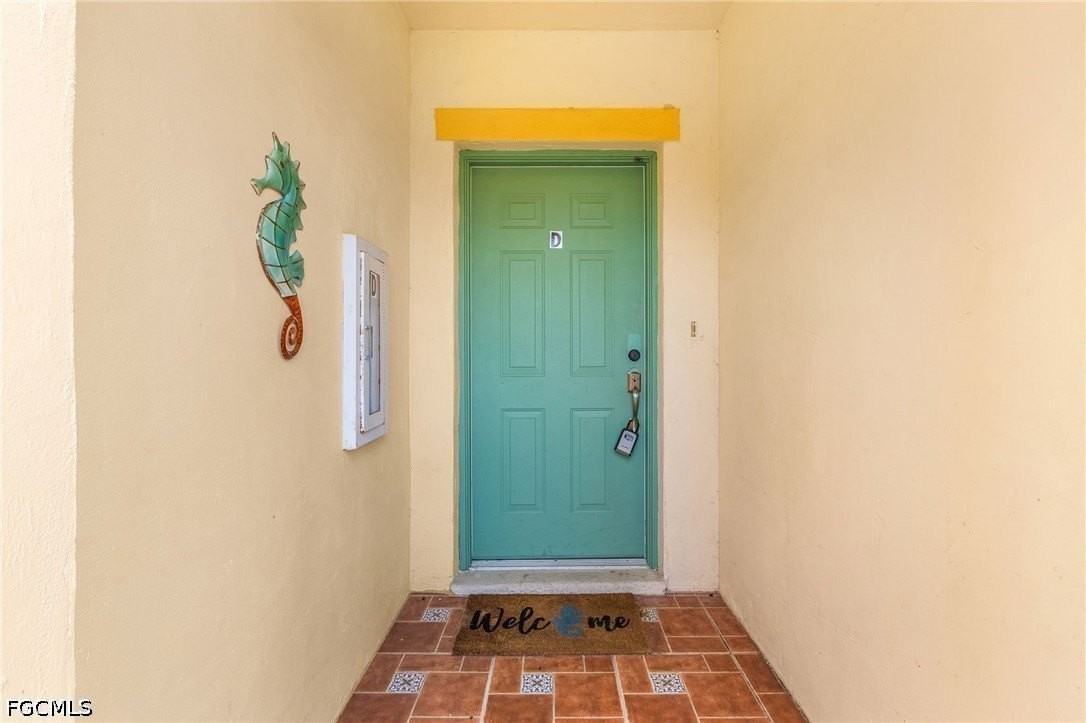 4546 Se 6th Pl #D - Photo 3 of 35