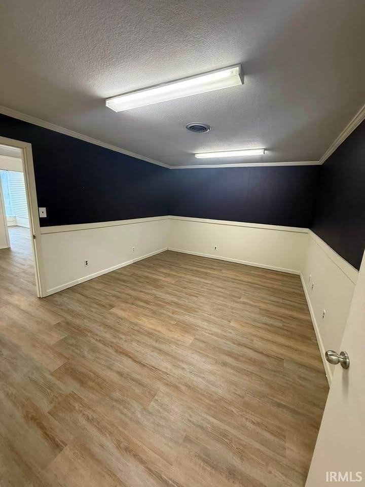 35 W Market St - Photo 4 of 8