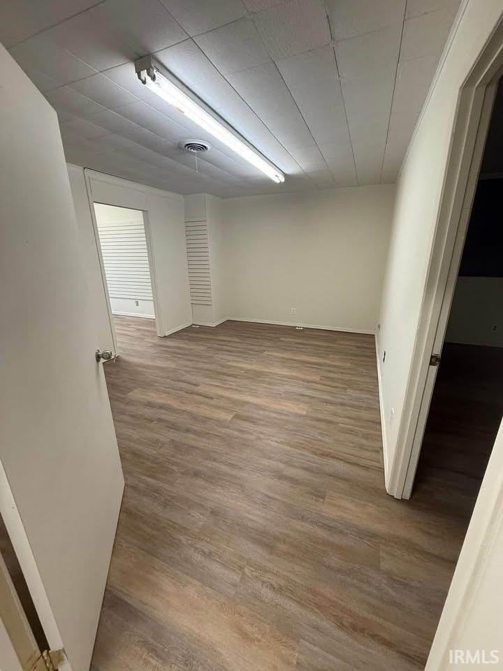 35 W Market St - Photo 5 of 8