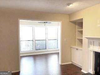 511 Park Ridge Cir - Photo 3 of 17