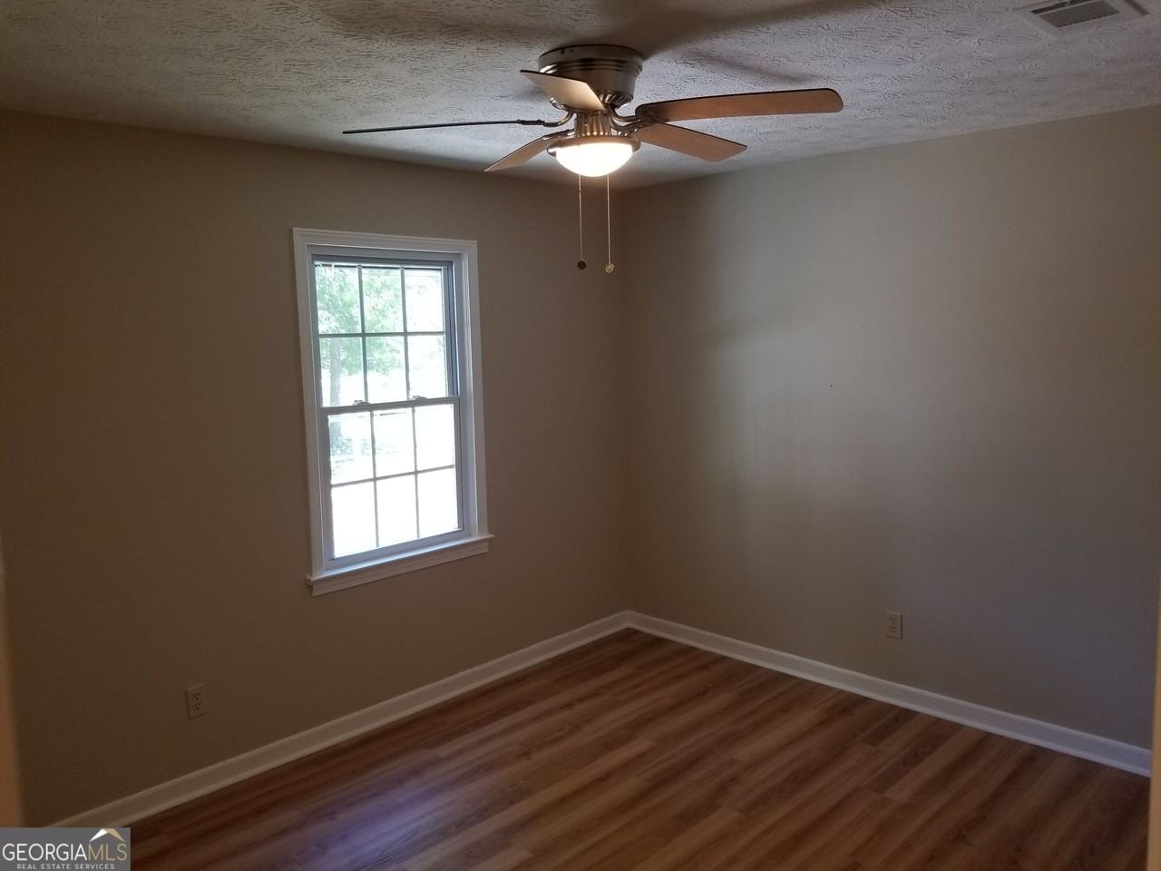 923 Old Summerville Rd Nw - Photo 5 of 9