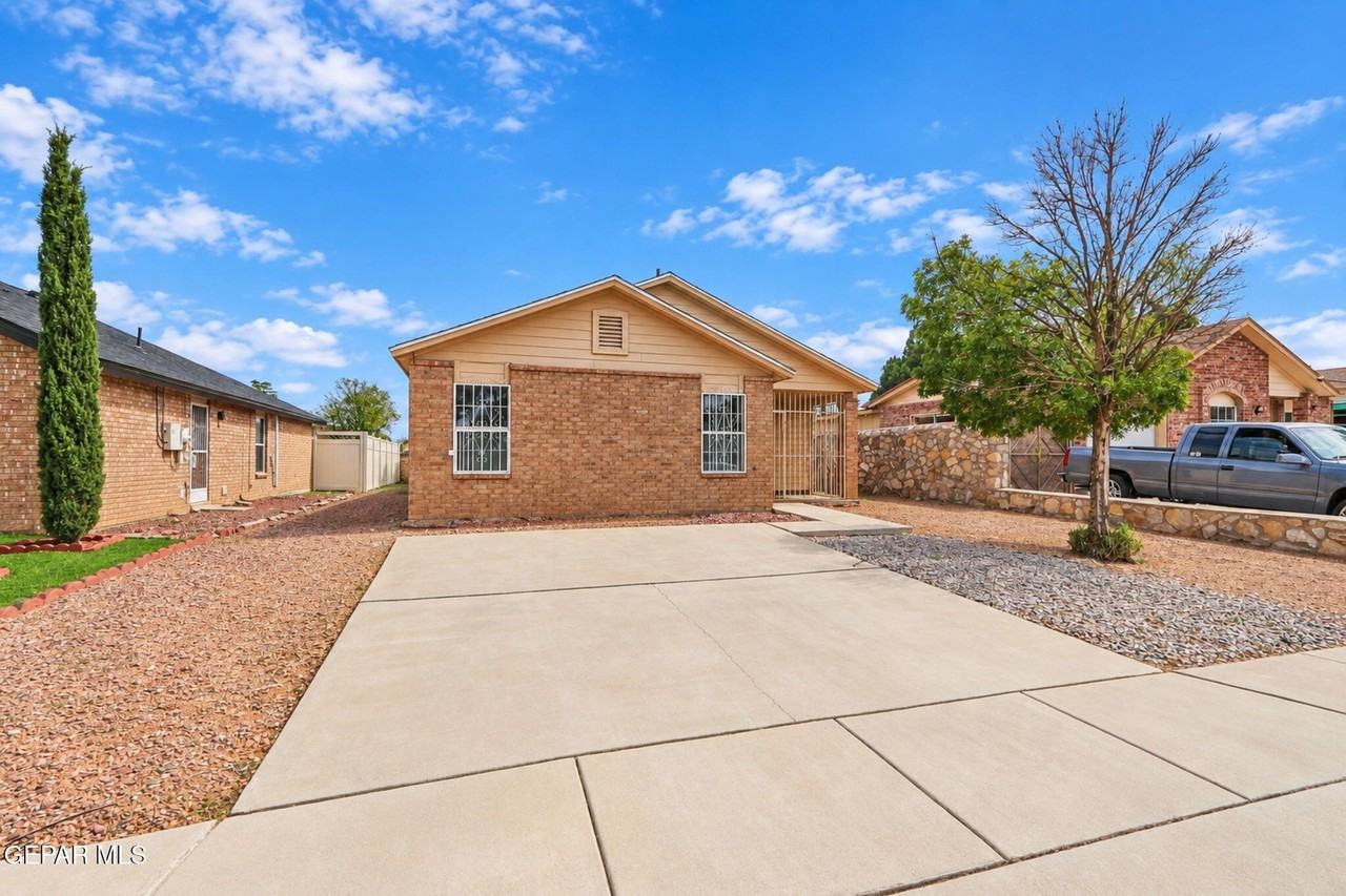 3436 Tierra Zafiro Dr - Photo 5 of 30