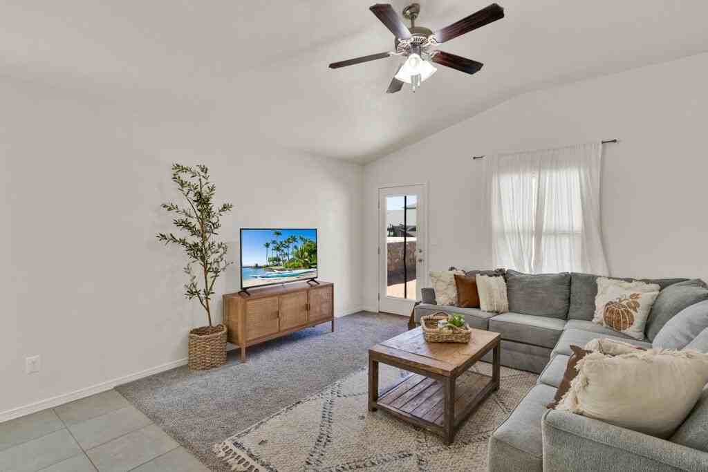 3349 Fred Reynolds Pl - Photo 7 of 40