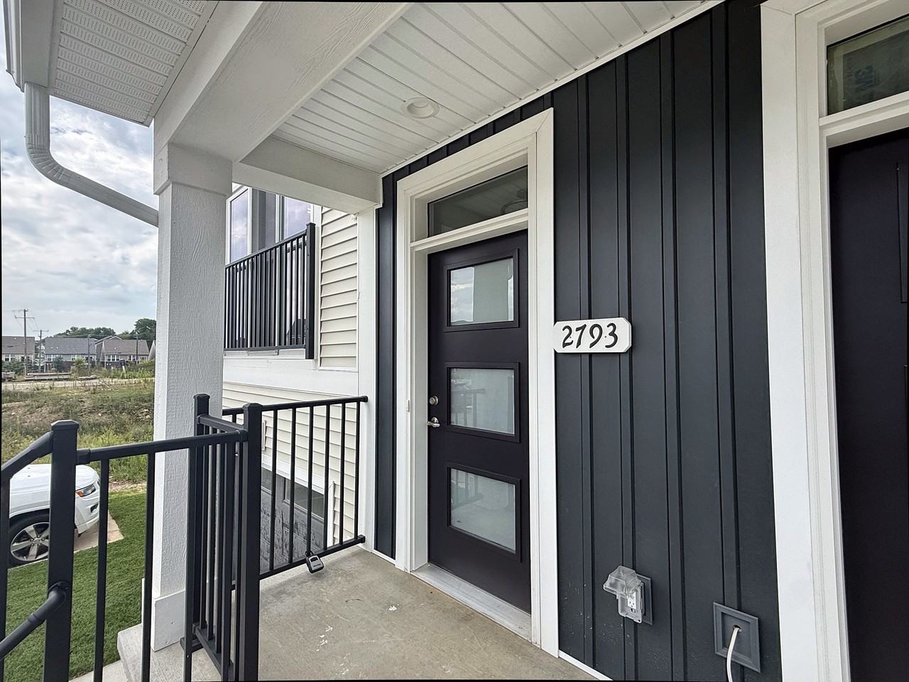 2793 Bristol Ridge Dr #1 - Photo 2 of 38