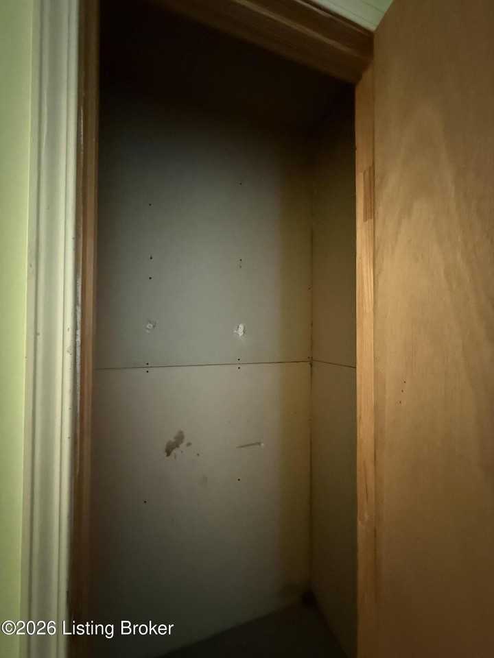 512 Camden Ave - Photo 3 of 11