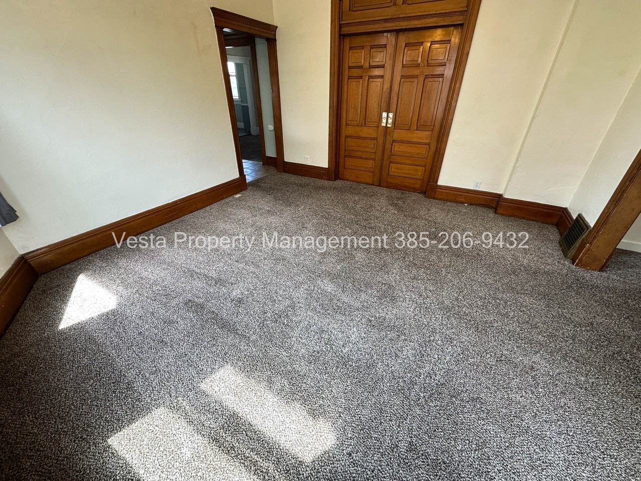 2223 Jefferson Ave #1 - Photo 6 of 17