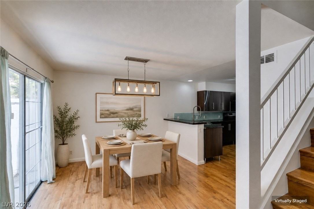 2838 Dawn Crossing Dr - Photo 4 of 47