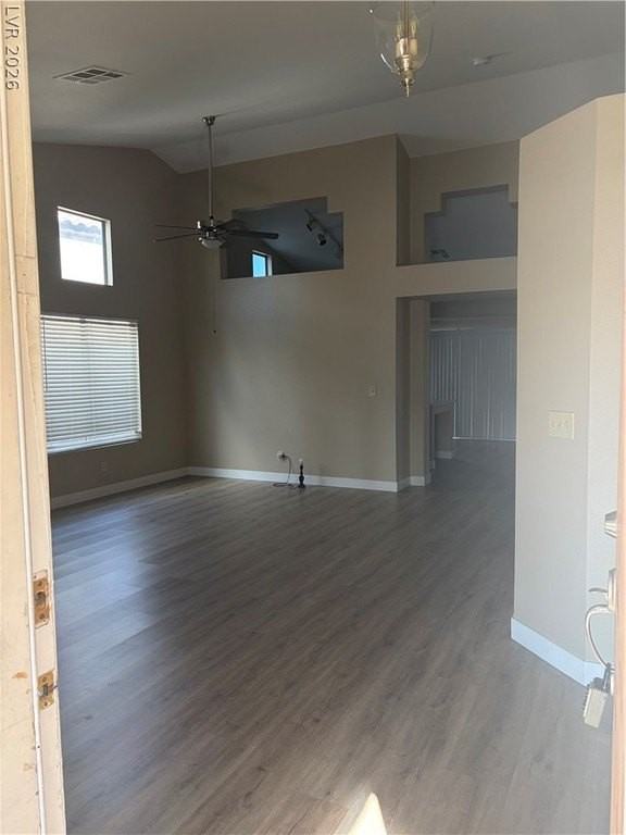 2226 Crown Valley Ln #0 - Photo 3 of 27