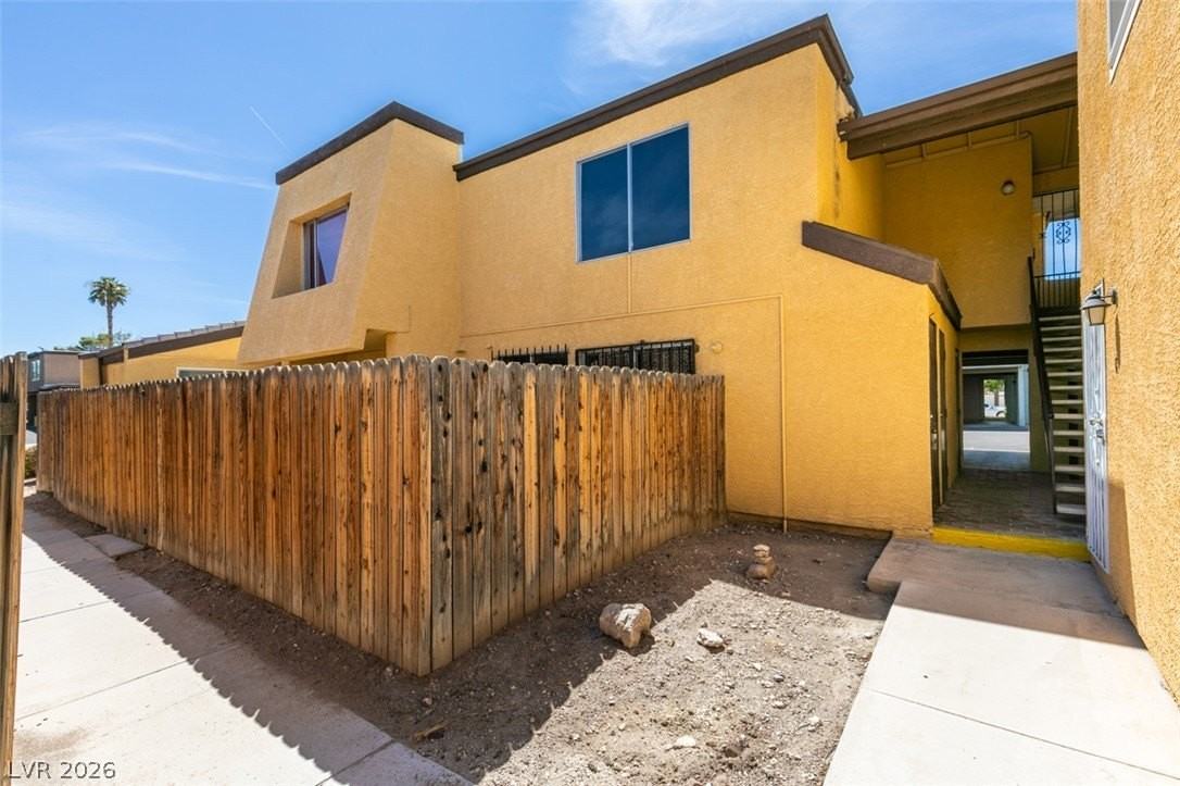 1404 Santa Anita Dr #D - Photo 5 of 43