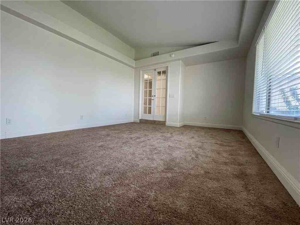 314 Tamarack Dr - Photo 4 of 27