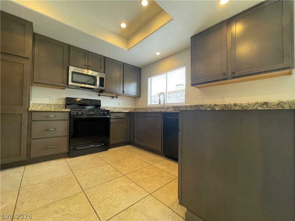 314 Tamarack Dr - Photo 7 of 27