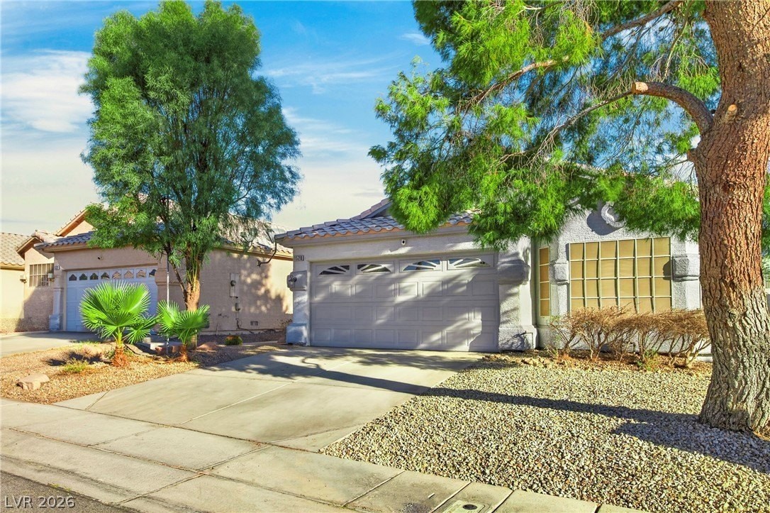 1528 Gaber Ct - Photo 3 of 24
