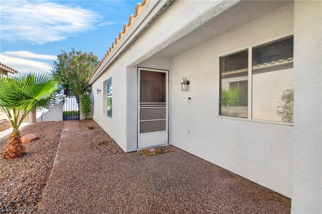 1528 Gaber Ct - Photo 4 of 24
