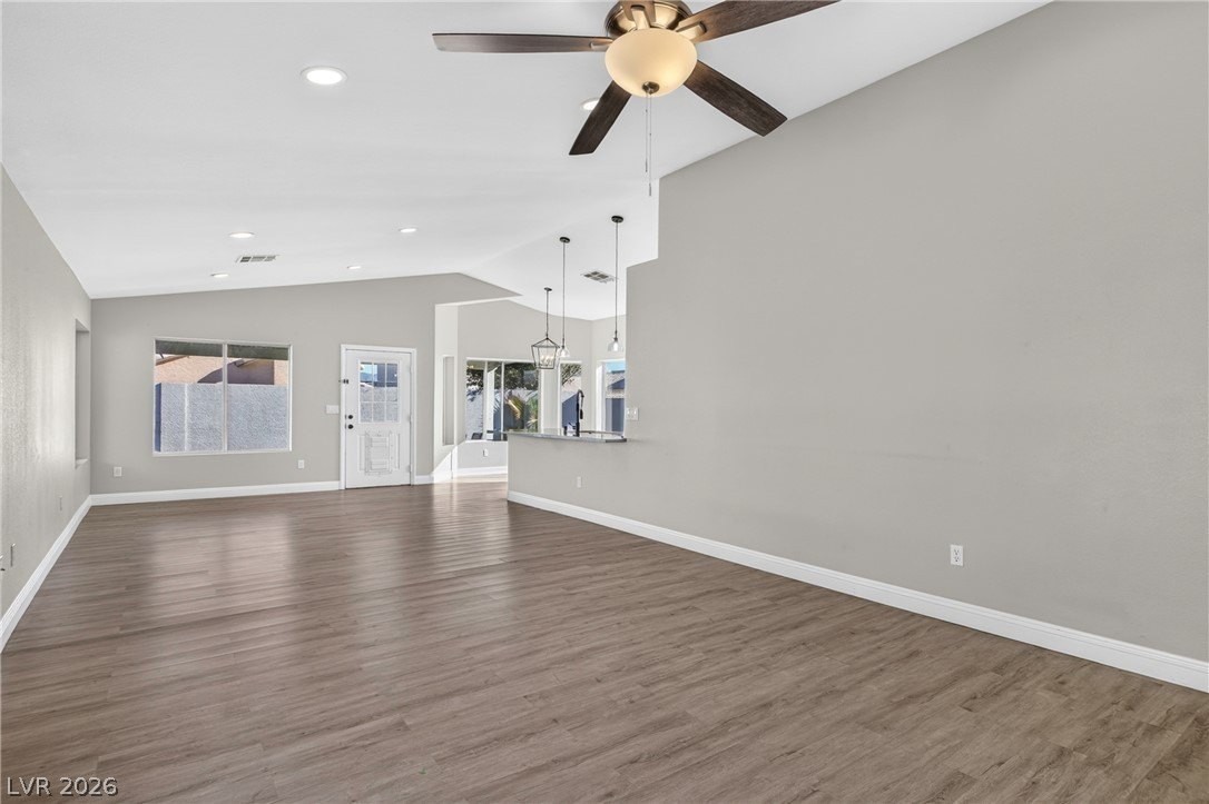 1528 Gaber Ct - Photo 6 of 24