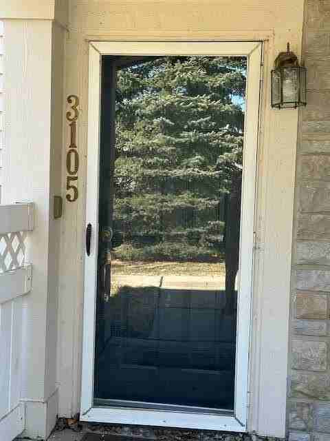 3105 Addington Dr - Photo 2 of 45