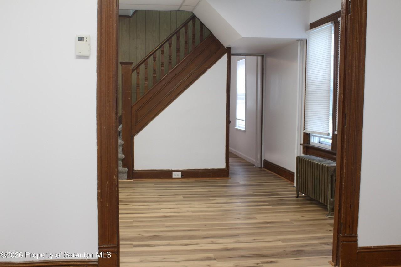 1346 Madison Ave - Photo 4 of 35