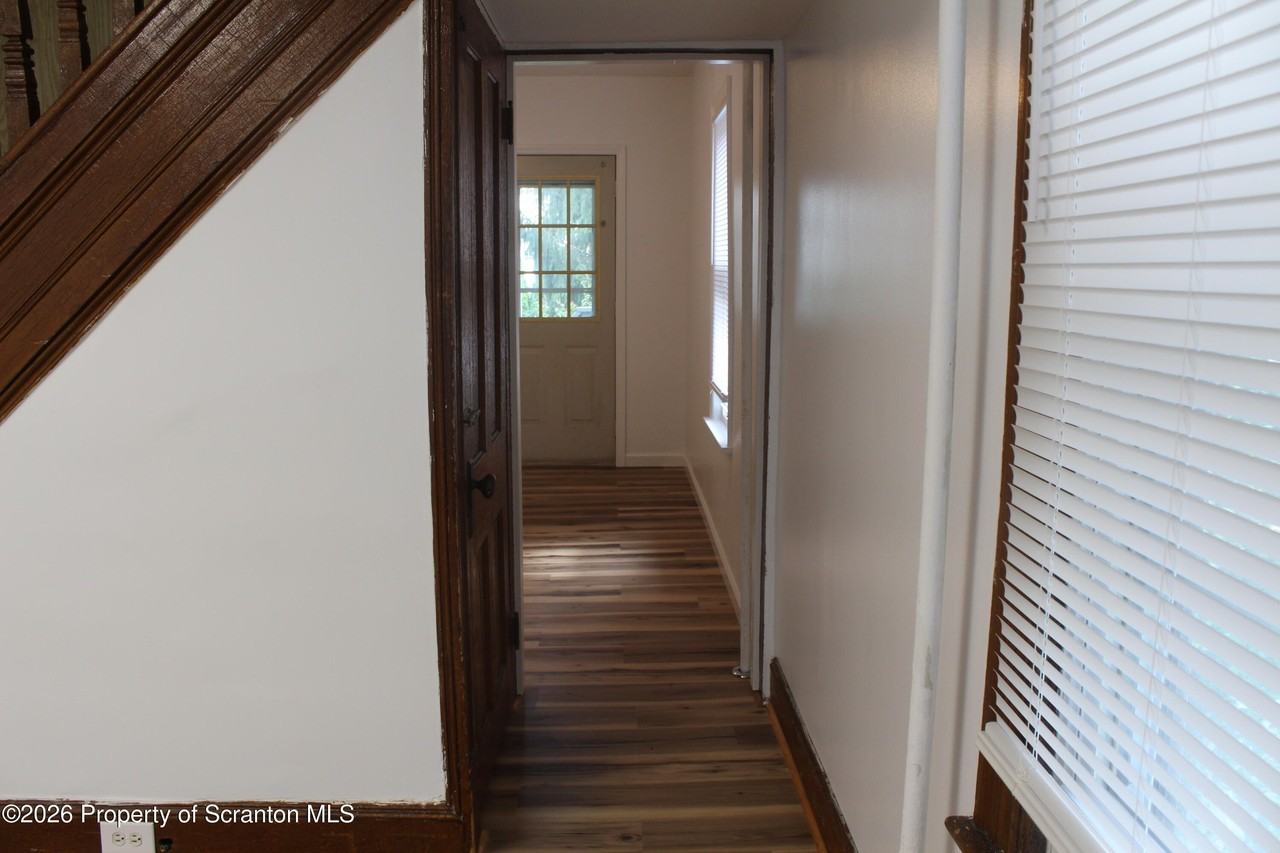 1346 Madison Ave - Photo 7 of 35